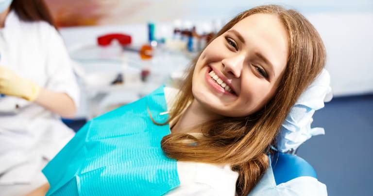 investigadores-de-la-uba-crearon-una-terapia-quimica-para-eliminar-las-caries-sin-torno-ni-anestesia
